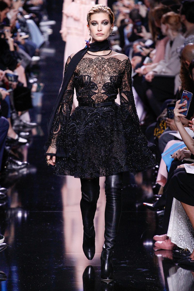 FashionweekNYC's tweet photo. Beautiful Dresses from the @ElieSaabWorld Fall 2017 Collection #PFW https://t.co/mT4pJQMdSy