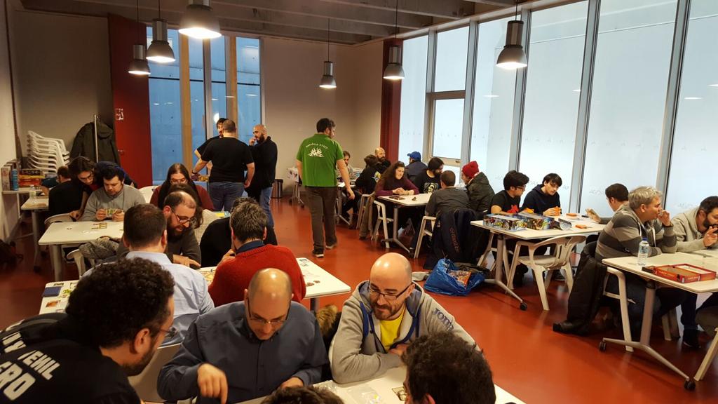DestroqueSergio's tweet photo. #gigax eando en Coruña con @dracoruna https://t.co/lVXIqcDVsV