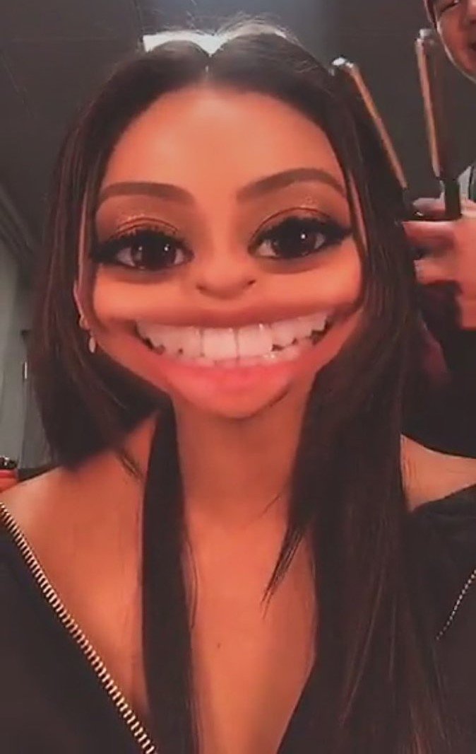 shaymitch's tweet photo. What’s up? 😬 https://t.co/0WWu93qBfI