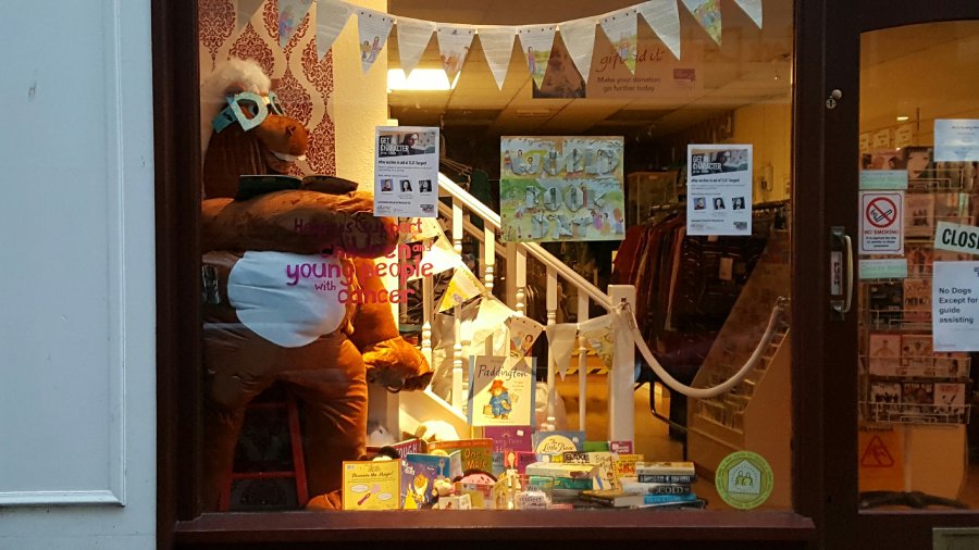 YLvsCancer's tweet image. Our charity shops have been getting in on the #GetinCharacter and #WorldBookDay action bit.ly/2mO8aMv