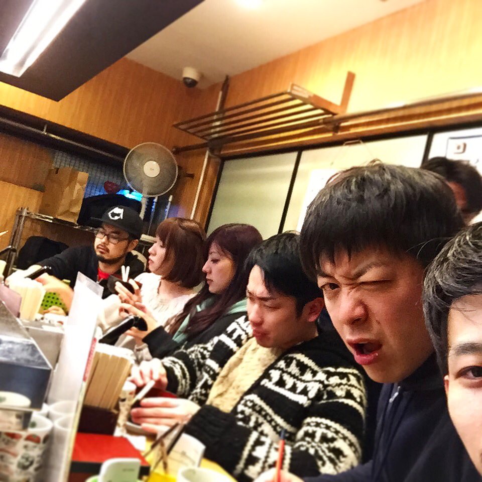 jeeeee0916's tweet photo. 明け方Team KICK OFF
久しぶりにこのメンツ揃った😂
#KICKOFFと愉快な仲間たち
#KICKOFF
#KICKOFFDJ
#teamkickoff
#クラブ友達 https://t.co/t0vJMjmwcm