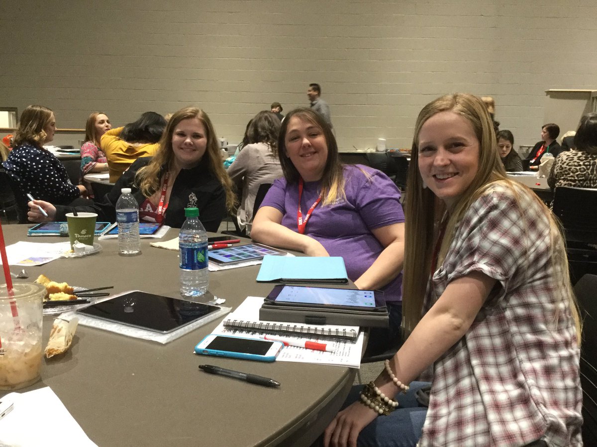 Elizarocks1's tweet photo. @SOEAOU We are learning so much at #SC17!!  Can't wait to bring this back to OUr members!!  @SOEA_OK https://t.co/AgPWOKyRfg