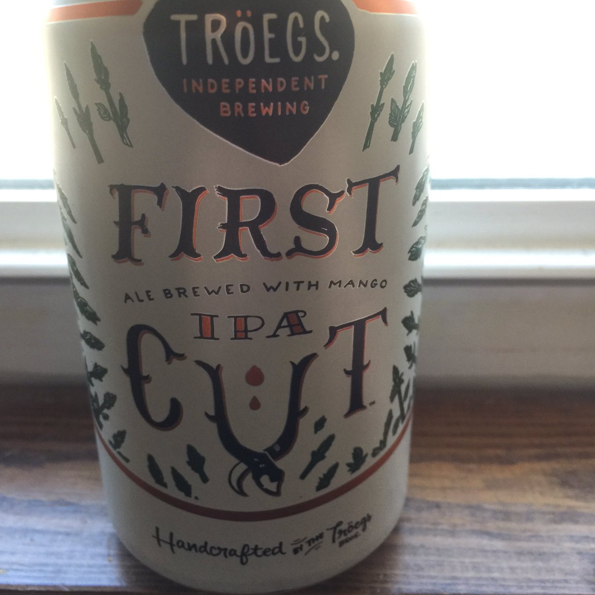 TheBeerShopRich's tweet photo. No business like the beer business- drinking a @TroegsBeer &amp; watching Shameless- loving the weekend https://t.co/SBzywMbwky
