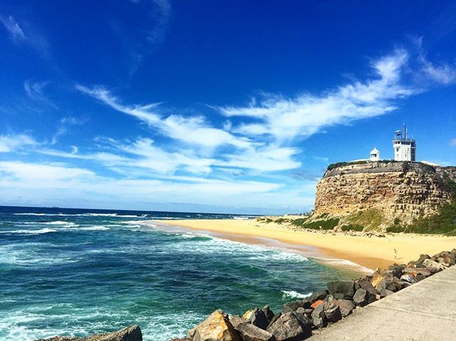 NewcastleNowBIA's tweet photo. Stunning capture of Nobbys Lighthouse. Thanks for sharing @miss_annmaree The Lighthouse is open Sundays 10am-4pm #nobbyslighthouse https://t.co/iHP5g71xlV