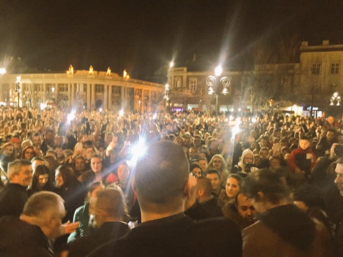 View image on Twitter