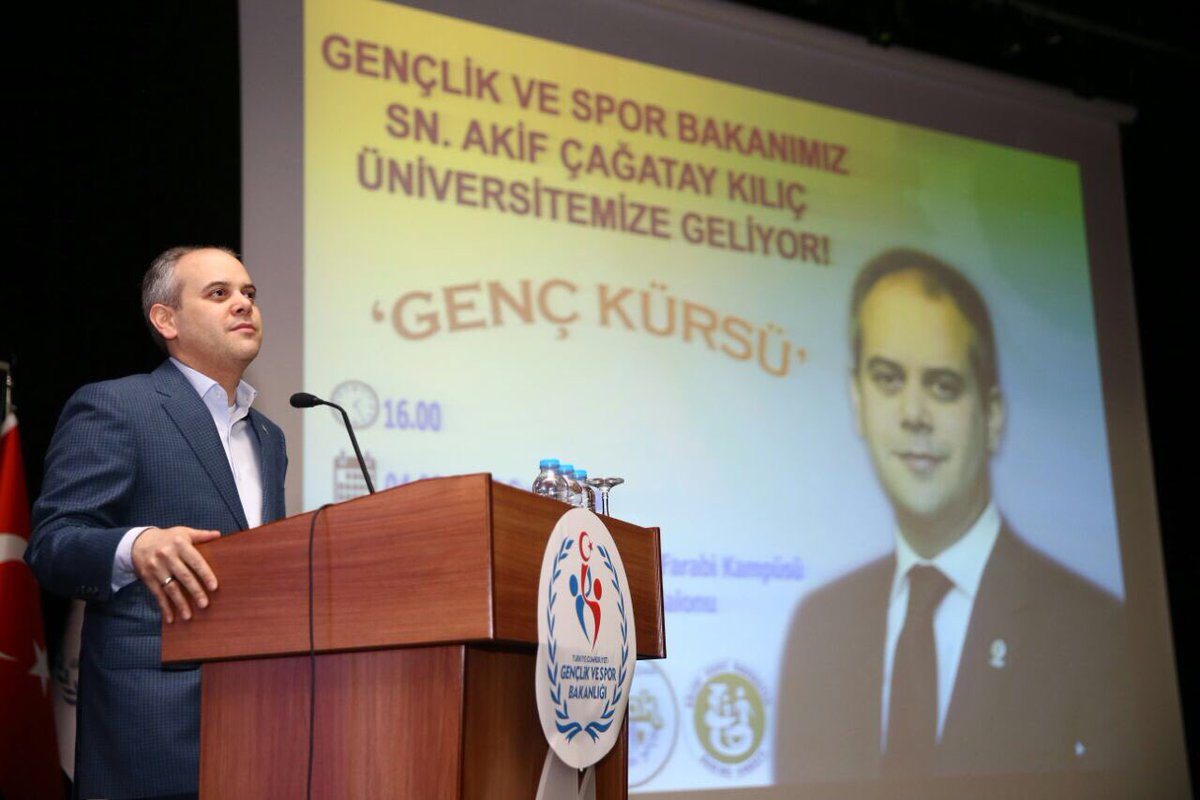 b_onuk's tweet photo. Genç Kürsü Programımızı Bakanımız @ackilic76 Beyefendinin Teşrifiyle Gerçekleştiriyoruz @mustafaguness @goruconalan @ZekiTosun8 @mecertas https://t.co/uTqSGMJjaF