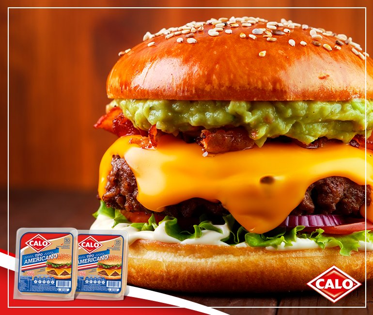Calo_Chile's tweet photo. Tarde con amigos, una buena conversación y unas exquisitas hamburguesas con nuestro queso tipo americano <3 https://t.co/gKT6L2iQcW