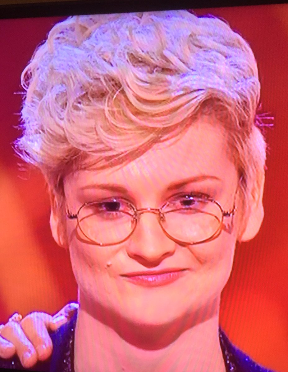 DW4RV3's tweet photo. If Harry Potter was a Malfoy! #slitherin #blondepotter #georgiebraggins #thevoiceuk https://t.co/9beSFMZNpM