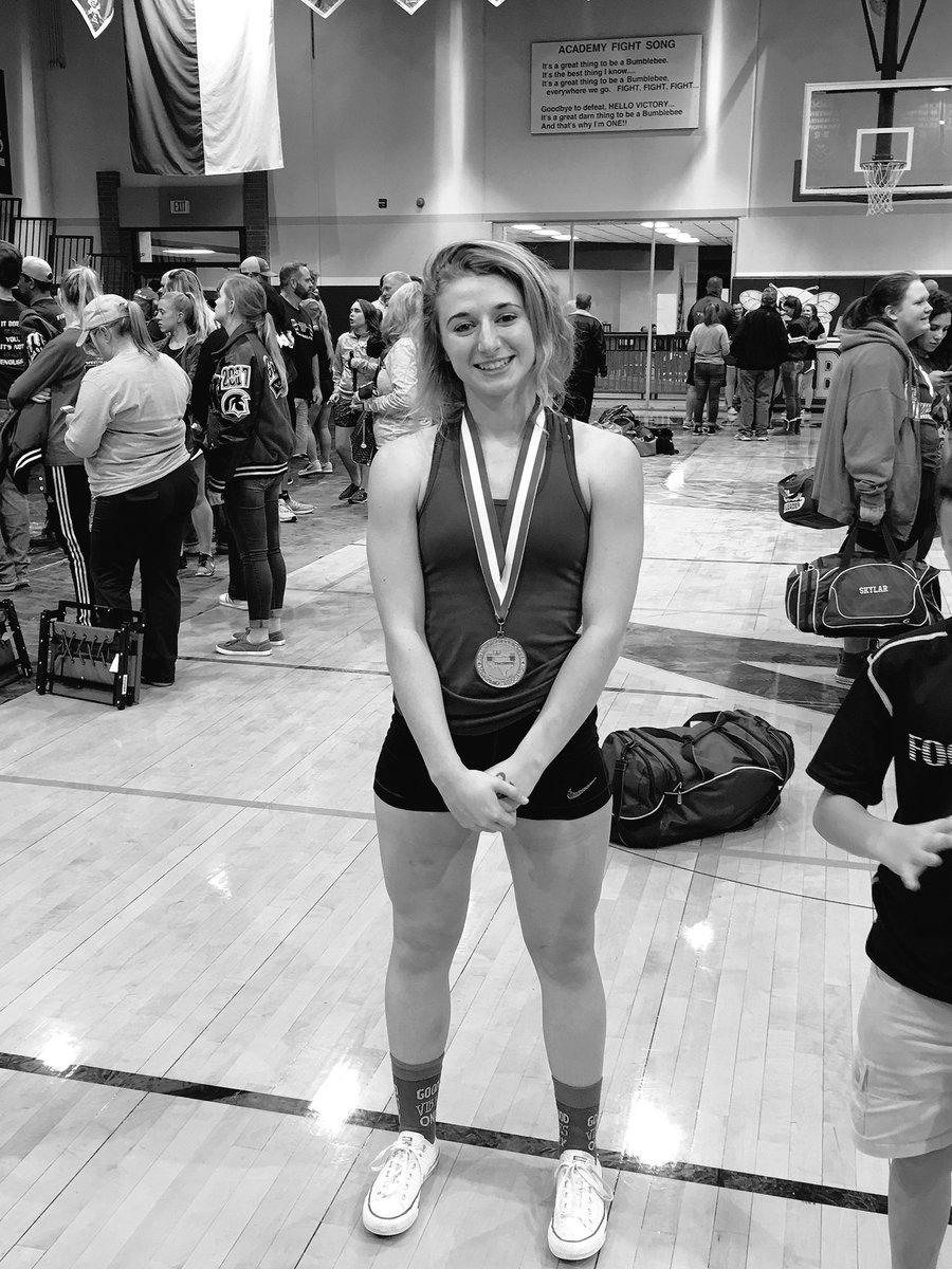 PR'd my total by 40 pounds.
PR'd on every lift.
9/9.
Broke deadlift record by 20 pounds.
STATEBOUND ROUND TWO
#allglorytoHim