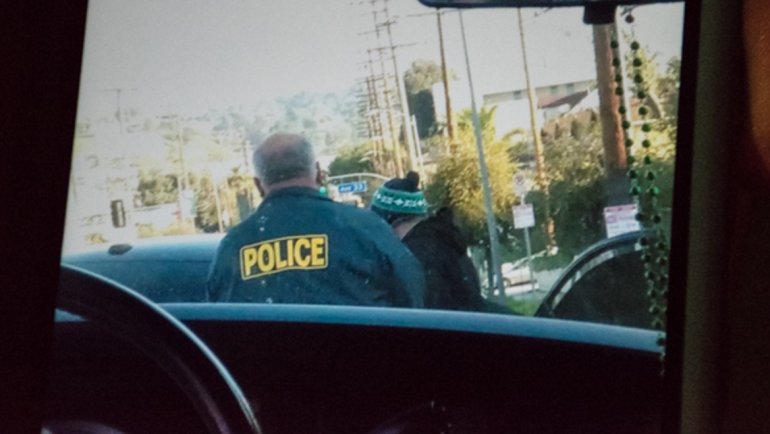 Teenage girl records ICE agents impersonating police officers bit.ly/2lqUR7R https://t.co/T0js2aGBZz