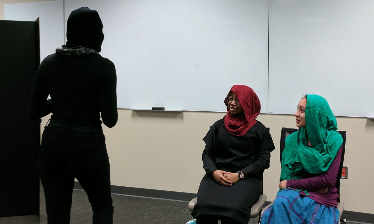 DrAndrewGoss's tweet photo. Innovative and imaginative @NationalHistory performances about Angela Davis &amp; Malala Yousafzai #takingastandinhistory @AUG_University today https://t.co/i2OtOVhZYo