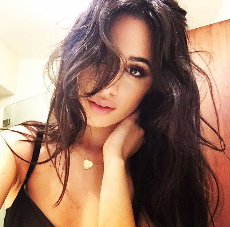 CamiIaVoteStats's tweet photo. #MGK &amp; #CamilaCabello “Bad Things” #Mashup @radiodisney https://t.co/dlMgWL0QvK