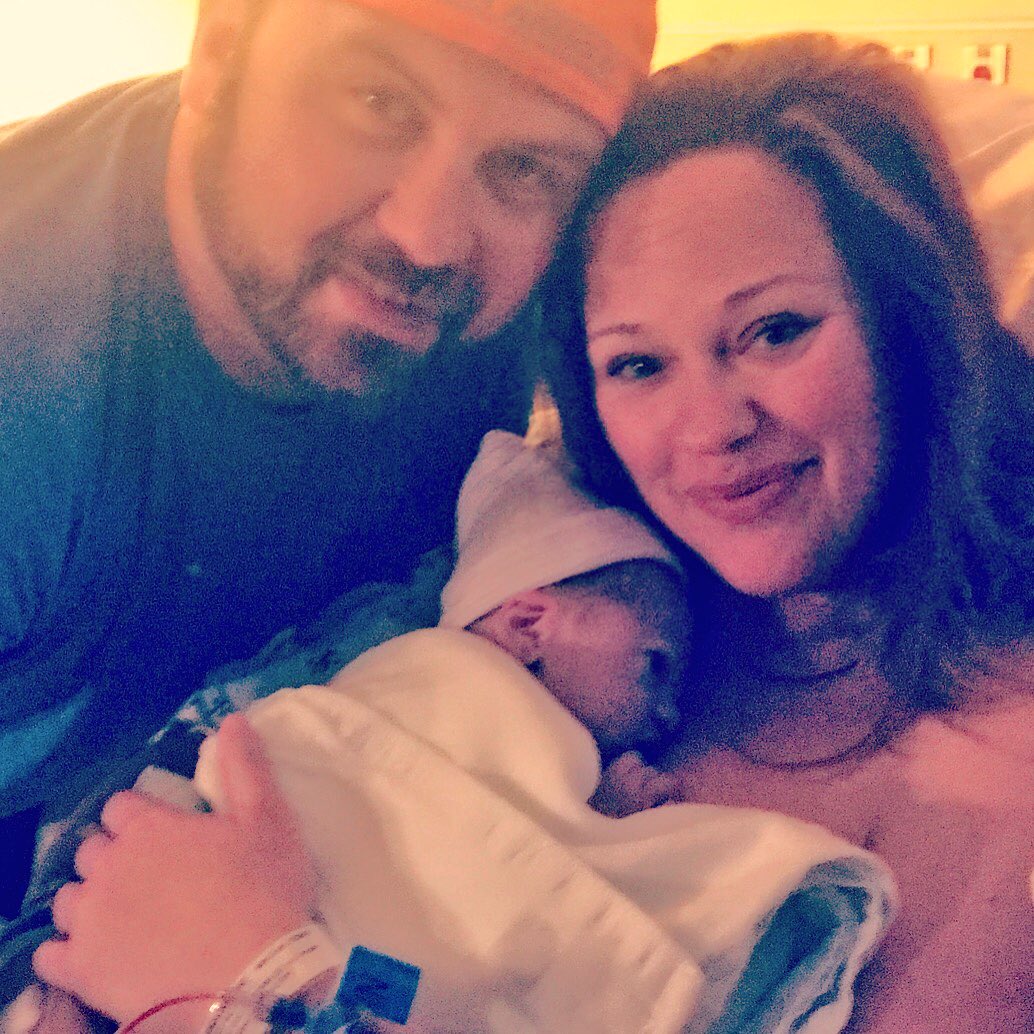 jesikatoney's tweet photo. We had an early blessing to the world! #LiamGregoryPugesek #LoveAtFirstSight #SoBlessed @METSUP702 #OurLilMan https://t.co/o0IcJ185uj