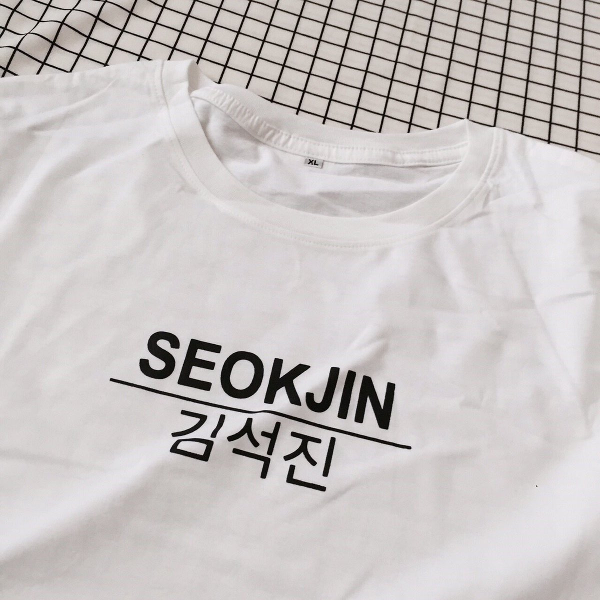 Vvvshop1's tweet photo. 💛250- เสื้อสกรีนพร้อมส่ง
เปลี่ยนชื่อได้ ออกแบบได้ แจกบน
#WingsTourInBangkok #THEWINGSTOURinbangkok #SpringDay4thWin https://t.co/pZYPMgKbvG