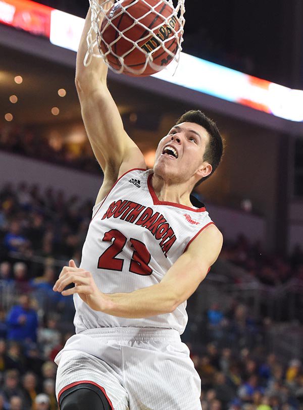 Jay Pickthorn (@pickjay) on Twitter photo Final score of #SummitMBB quarterfinals <a href="/SDCoyotesMBB/">South Dakota Men's Basketball</a> Victory over Western Illinois (75-69) Pics: argusne.ws/2m9QMDF #March2TheSummit Final score of #SummitMBB quarterfinals <a href="/SDCoyotesMBB/">South Dakota Men's Basketball</a> Victory over Western Illinois (75-69) Pics: argusne.ws/2m9QMDF #March2TheSummit