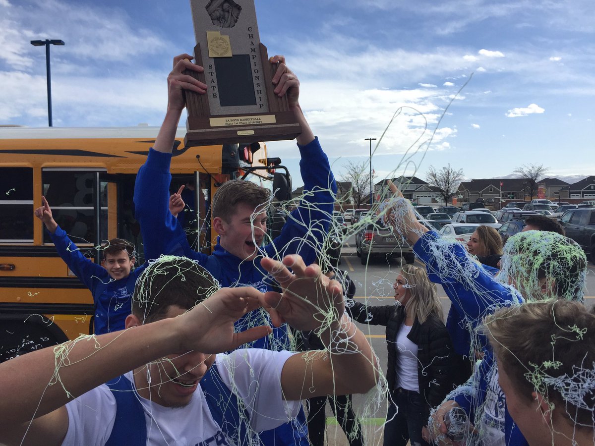 ematagi's tweet photo. @BinghamHoops https://t.co/xHml7J9arf