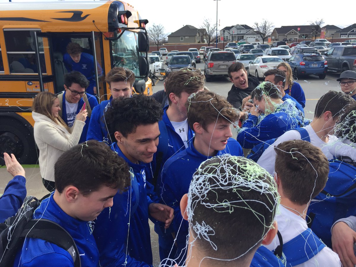ematagi's tweet photo. @BinghamHoops https://t.co/xHml7J9arf