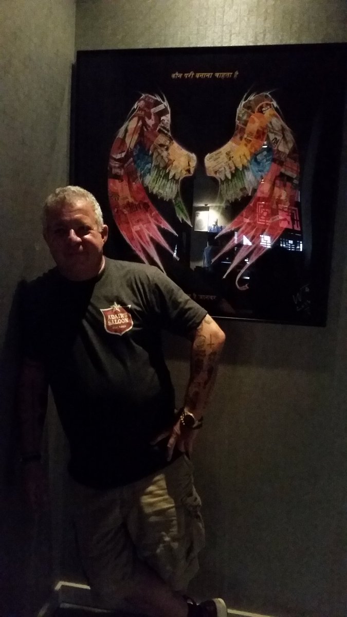 Miami_Art_Scene's tweet photo. Angel Wings by #PatrickWillard hangs @doamiamibeach Asian Fusion Restaurant 2000 Collins Ave. #MiamiBeach https://t.co/GdBlyL3kjk @W4Willard https://t.co/IiP3silvv4