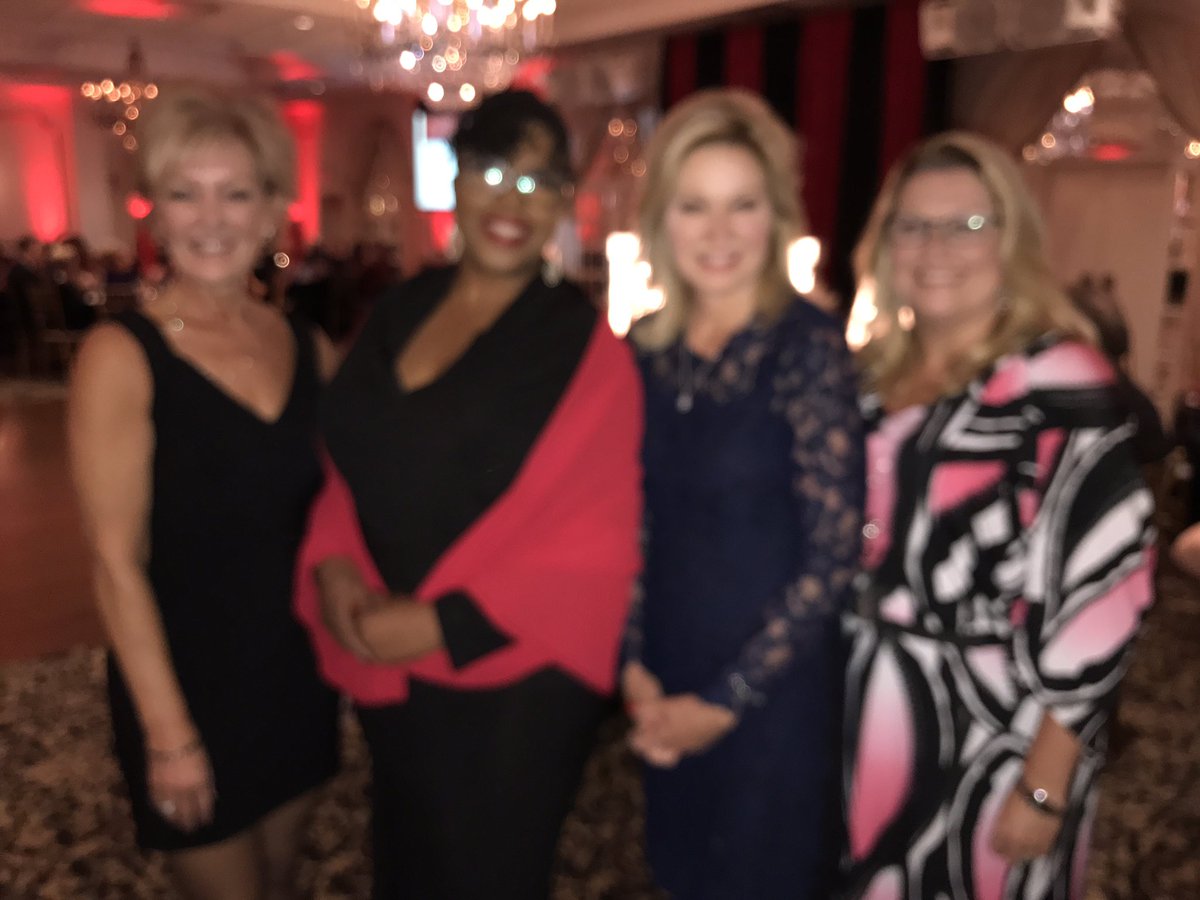 BonnieCrombie's tweet photo. Aa wonderful evening with @InterimPlace ExDir Sharon Floyd, @RasWard2 &amp; @Sue_Ward10 at the Moulin Rouge gala #IPgala https://t.co/4jfn3WNdE2