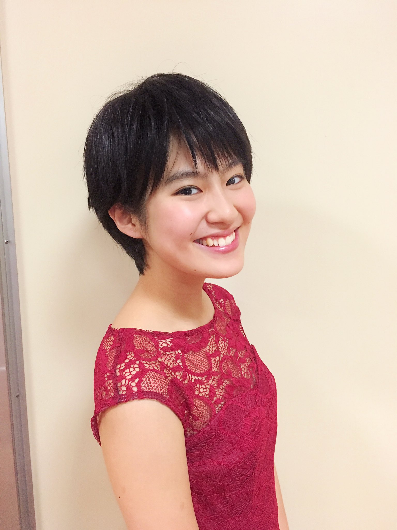 恒松祐里 Yuri Tsunematsu 髪切りました そうなんです 実は 映画ハルチカ の宣伝です 笑 こんなにベリーショートなシーンもありました 是非 これから観る方は目を凝らしてチェックしてみて下さい T Co Enp511fb0u Twitter