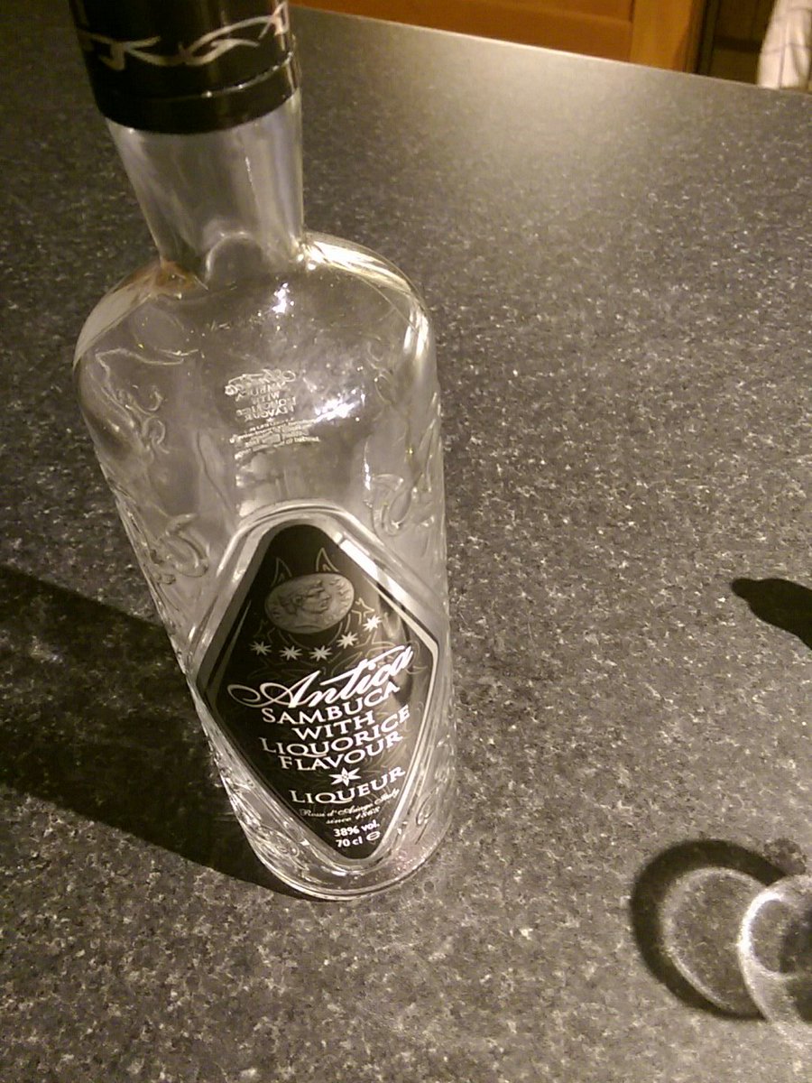 thegodsofcarp's tweet photo. Children, thy lord hath to drink fulleth bottle to hath visions, thy fools that follow korda's media bull shit shalt blank.#havethownbrain https://t.co/7hLvwu3AuA