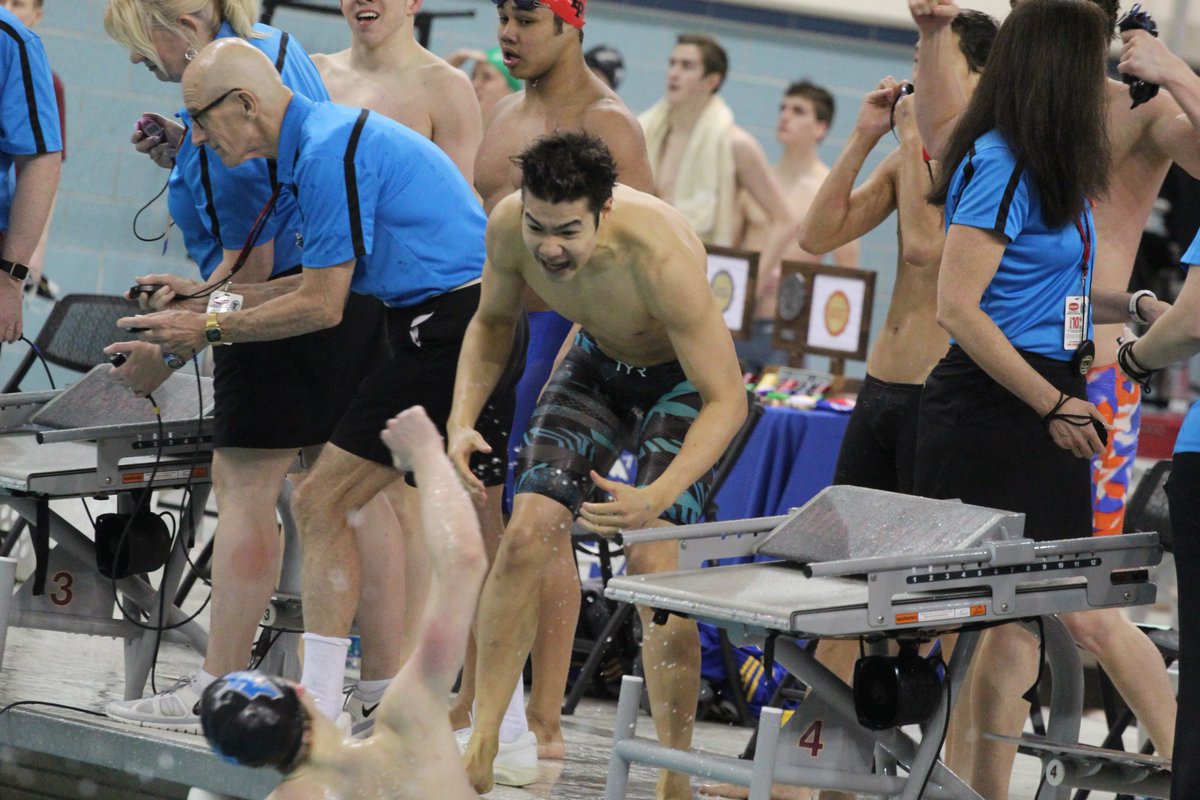 EricKraushar's tweet photo. Brothers don't shake hands, brothers got to hug @TonkMenAquatics - 200 medley relay all-time meet record in 1:29.20 https://t.co/I3SjEKPXij