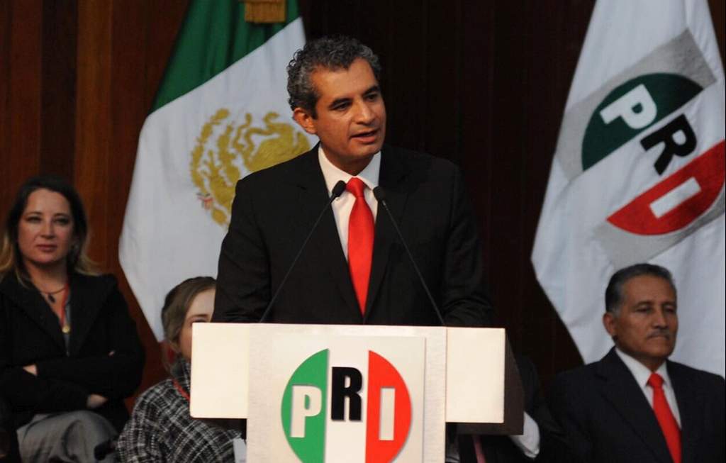 El presidente nacional del PRI defiende su proyecto nacional lagazzettadf.com/noticia/2017/0…