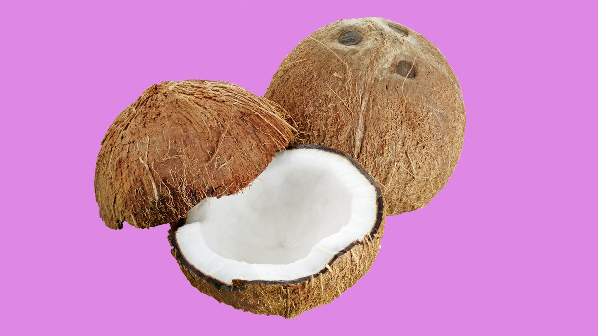 marieclaireuk's tweet photo. You may not ever put coconut oil on your skin again after reading this  https://t.co/aCAaB7Vd41 https://t.co/fV0IxKuzr4