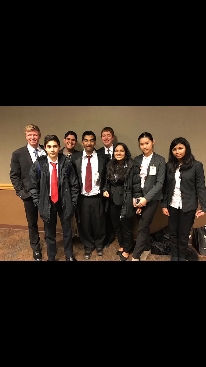 mattmancini09's tweet photo. Congratulations to @mun_iac for an amazing time at @OUMUN2017 https://t.co/Z4U9kogMqN