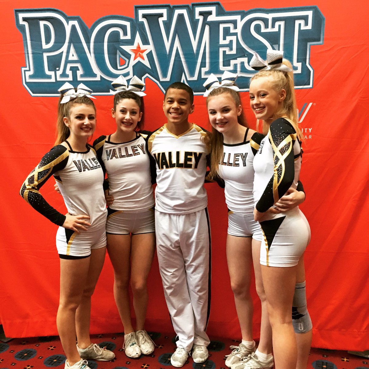 PacWestEvents's tweet image. @_ValleyCheer #PWPortland