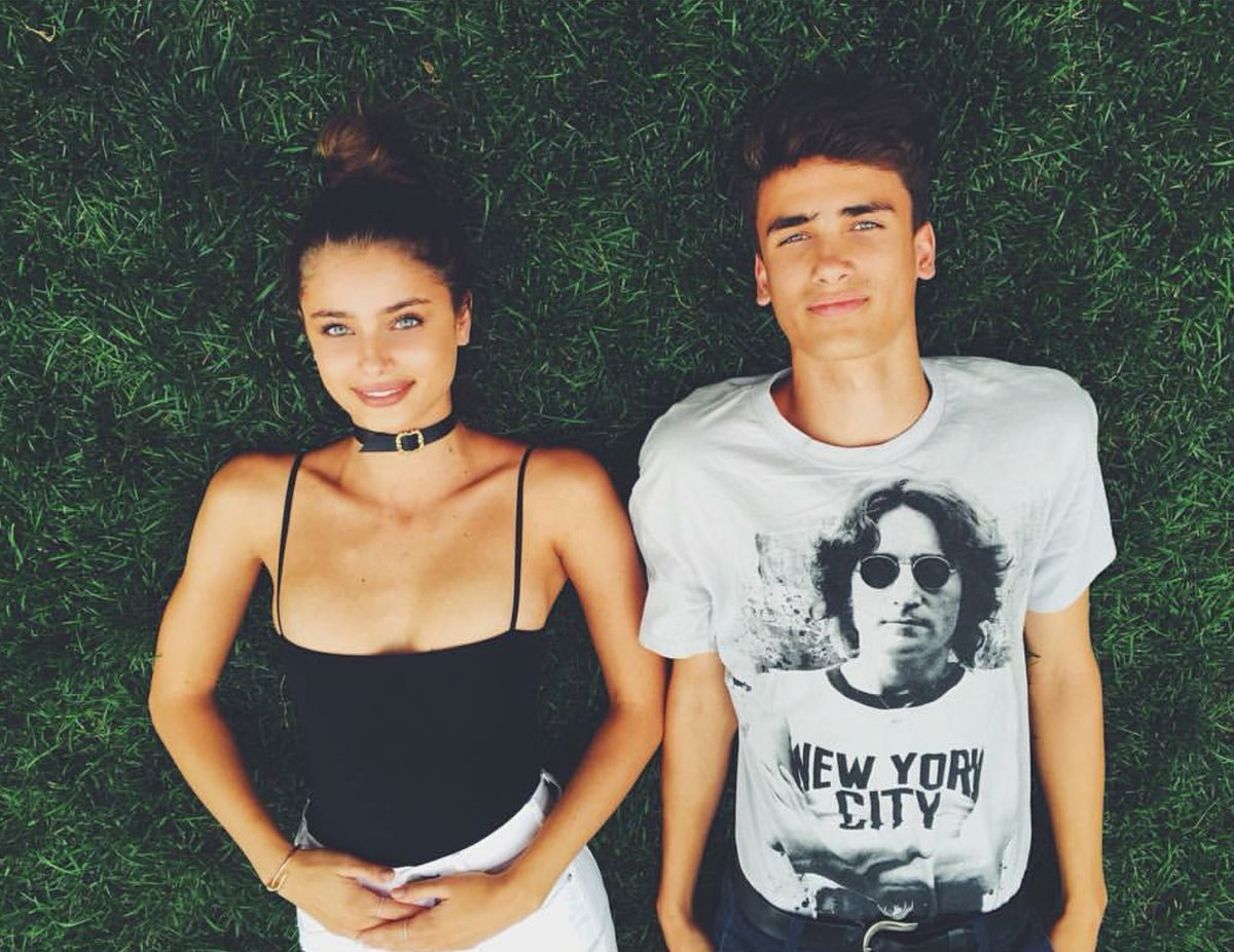erks_2's tweet photo. HappyBirthday @TaylorMarieHill ❤
I hope that you will come to Japan someday🇯🇵 https://t.co/k6OaaBcR6a