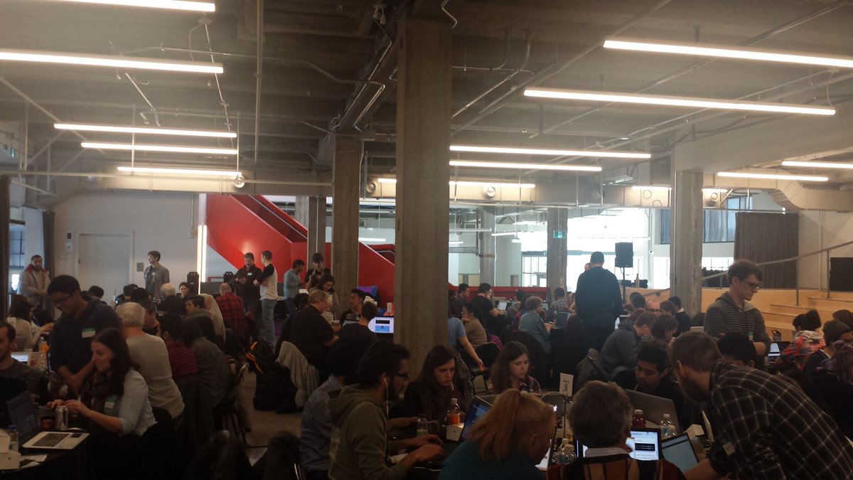 uakkab's tweet image. #HTML150 #InvestOttawa Thanks to all those involved in making this happen in #Ottawa. Glad to help young people learn to code