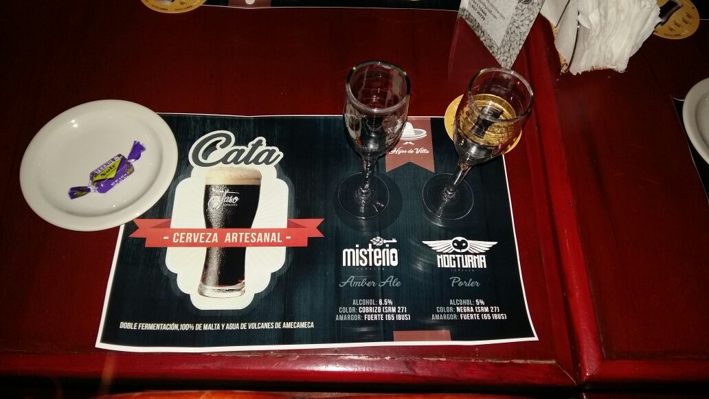 Cerveceria_Jaso's tweet photo. ¡Ya estamos listos para iniciar la cata en #HijosDeVilla! https://t.co/SFlg7v1nPC
