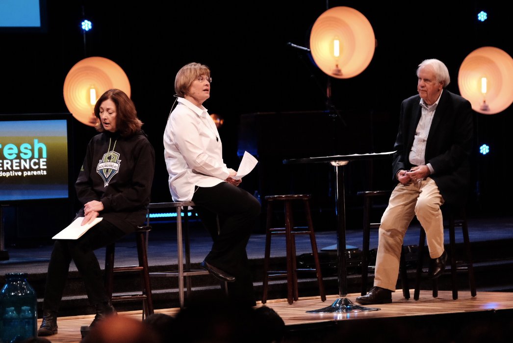 TheRefreshConf's tweet photo. Wow! The Schoolers and Deborah Gray just shed big light on parenting children from trauma! Now who's ready for breakouts? #RefreshSeattle https://t.co/3M44wkrz0f
