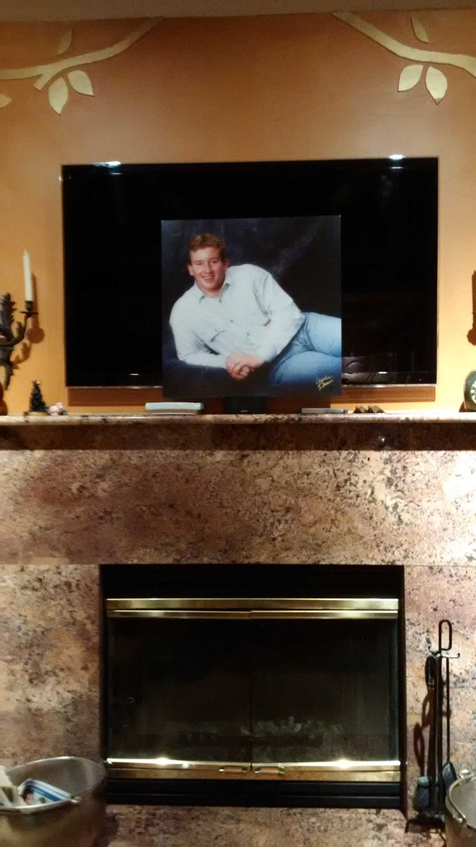 Sharron Batsch tweet media