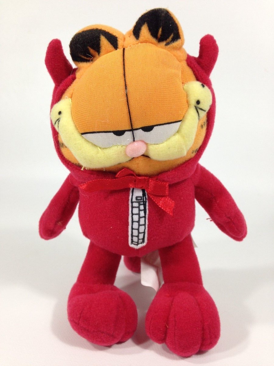 STEEL5757's tweet photo. Garfield Cat Little Devil https://t.co/THocSTcfBA #toyplush #feltplushie #plushsize #plushforsell https://t.co/nOpkglnnK4