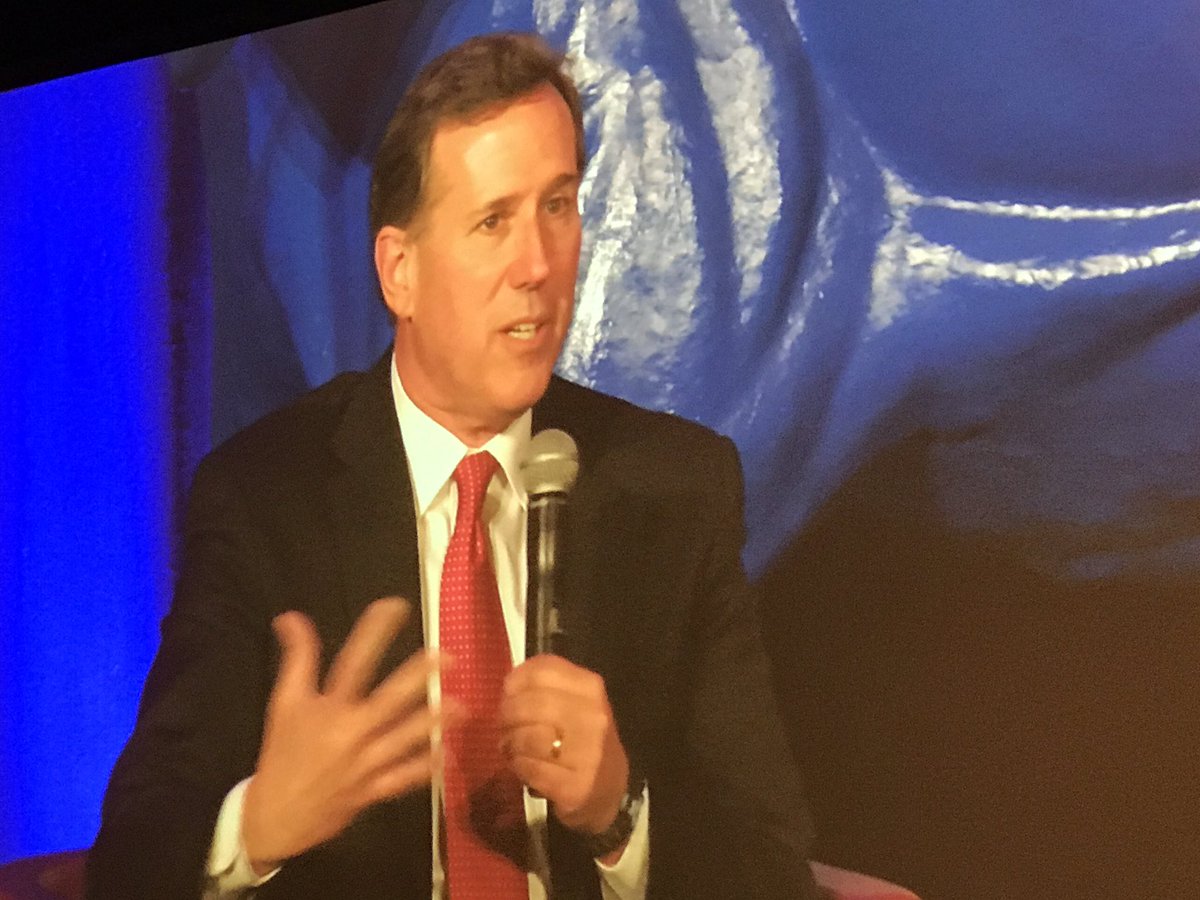 DCDRepublican's tweet photo. Thank you Rick Santorum for sharing your insights on issues affecting Republicans in Texas. #BlueCollarConservatives #LincolnReaganDinner https://t.co/RPJse42Yg8