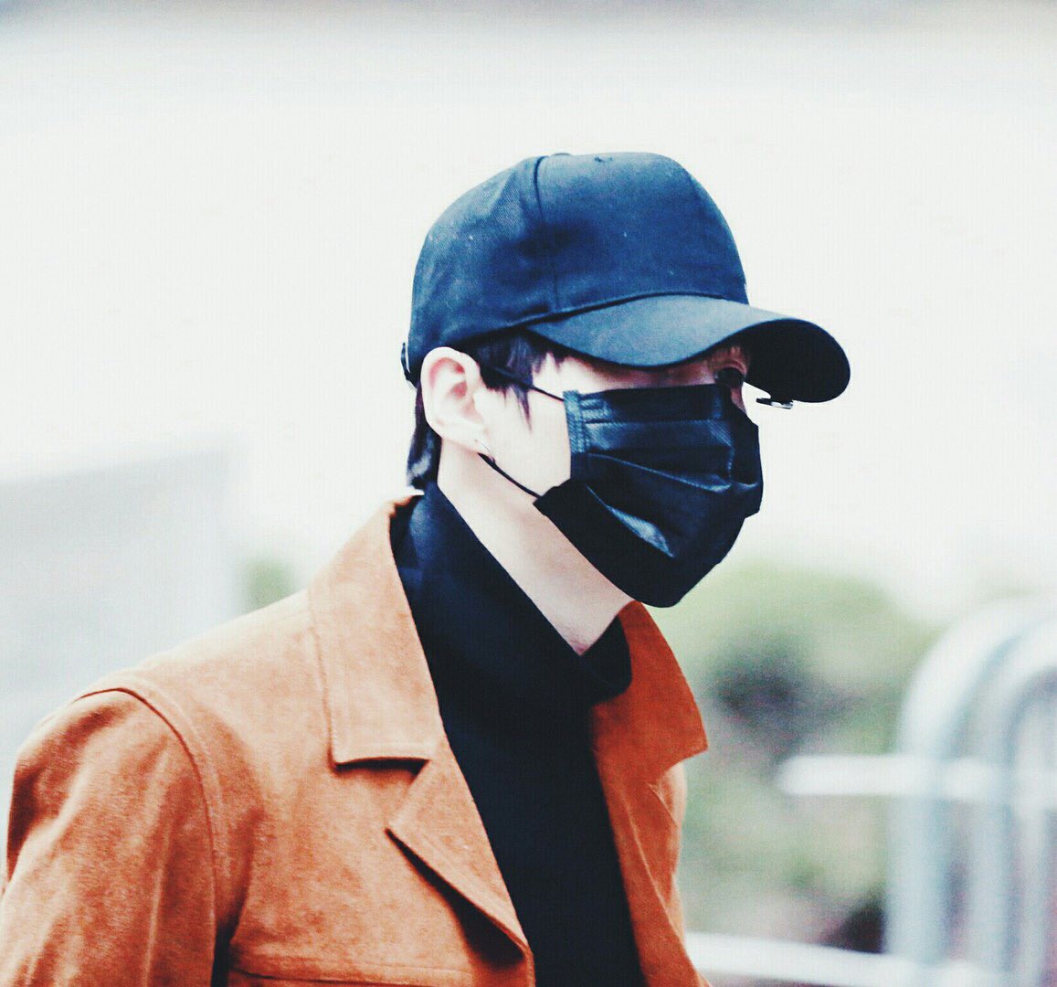 saranhearmy's tweet photo. #KanyeWest_for_BTS_Suga #KanyeWest_for_BTS_Suga #KanyeWest_for_BTS_Suga #KanyeWest_for_BTS_Suga https://t.co/mk64s4Sdzu
