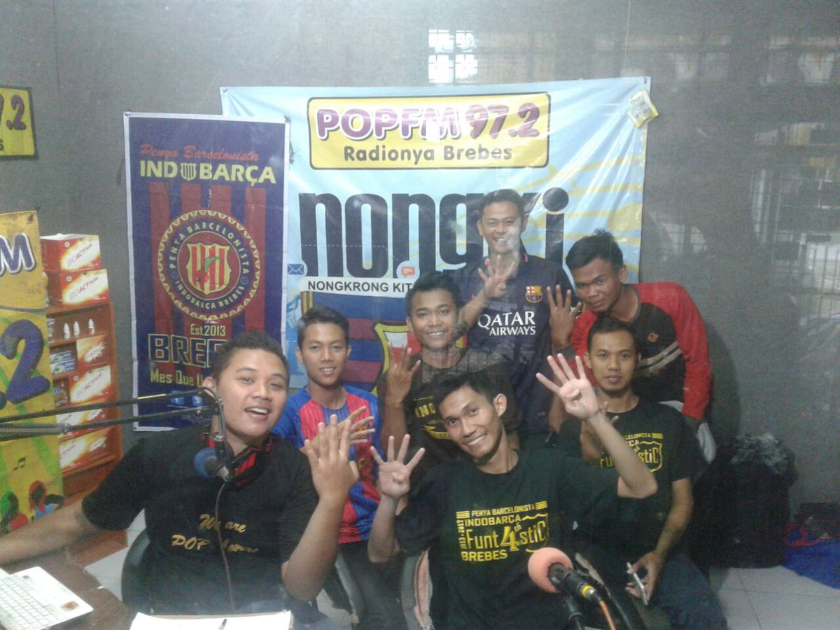 INDOBARCA_BBS's tweet photo. BREBES | #NONGKI @INDOBARCA_BBS | @popfmbrebes | Sabtu,4/3/17 | #ChapterEvent #DokChapter https://t.co/ELDORIXWHW