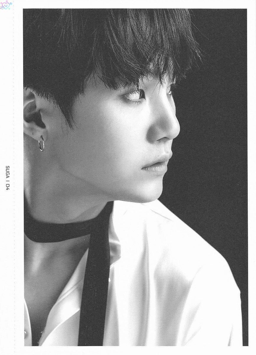 _masha_kim's tweet photo. #KanyeWest_for_BTS_Suga 
Наш котик достоин этого поздравления🌟 https://t.co/ArrpnnCXCj