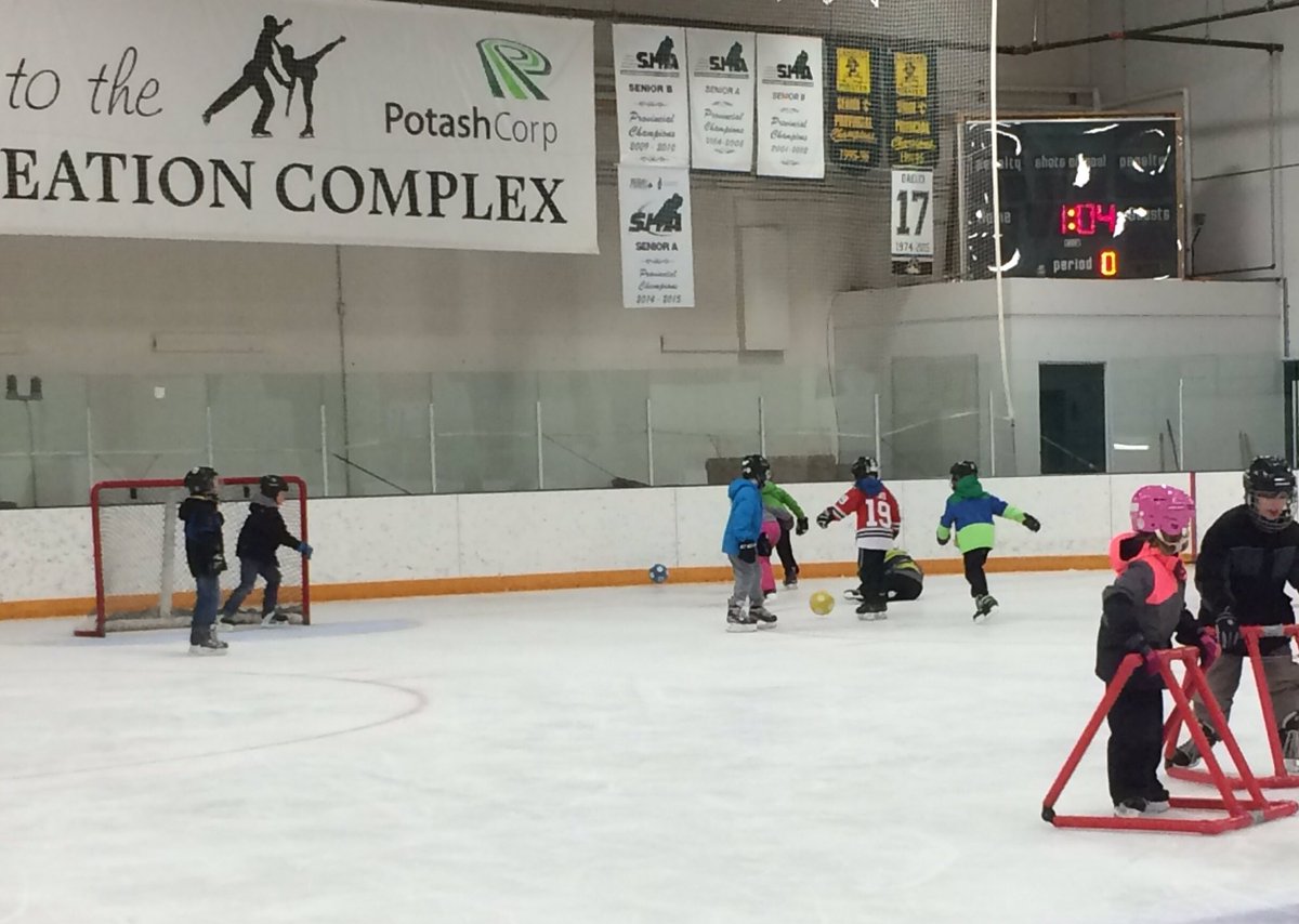laniganelemsch's tweet photo. Skating fun including an icy game of soccer. #schoolskating @horizonsd205 https://t.co/ujJa0CRpC1