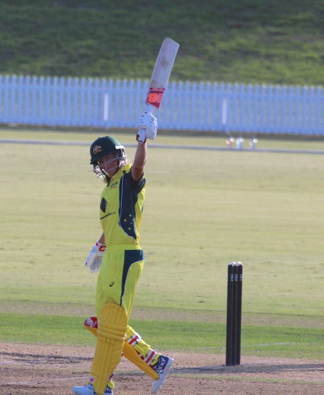 WHITE_FERNS's tweet photo. Well done to Meg Lanning on yet another match-winning 100 at Bay Oval. Class act. #WFvAUS https://t.co/nGFZGsm9xm