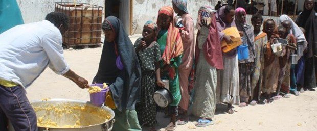 ntv's tweet photo. Somali’de son 2 günde 110 kişi açlıktan öldü https://t.co/A9977uRcvS https://t.co/CdZvLbQJp7