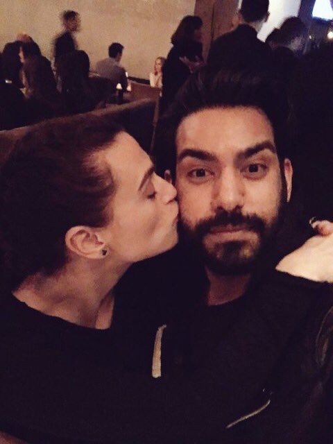 laracroftbra's tweet photo. As gravações do episódio 2x18 já estão em andamento!

📸 Rahul Kohli e Katie McGrath nos bastidores de Supergirl. https://t.co/RVlL6XxtOg