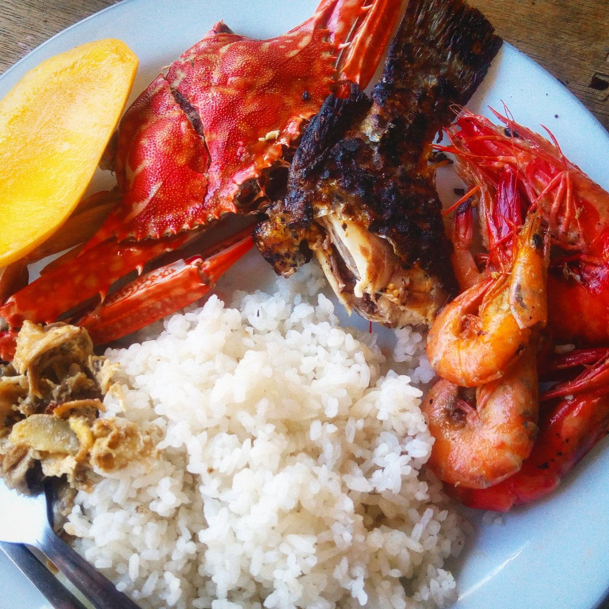 nottymeister's tweet photo. Minsan mapapamura ka nalang sa sarap eh! https://t.co/9IqLl1lGDB