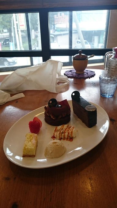 欧風洋菓子と石窯パンが味わえる話題の店 ロン ポワン の人気メニュー Sweetsvillage スイーツビレッジ