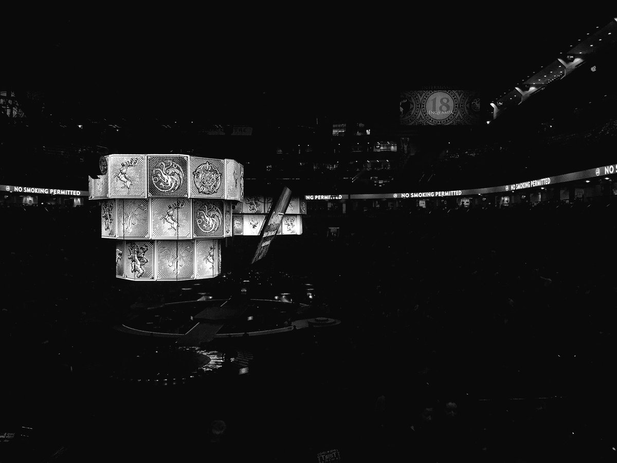 la_mendozaaa's tweet image. My score loving heart was so satisfied tonight ☺️ Thank you @Djawadi_Ramin #gameofthronesliveconcertexperience