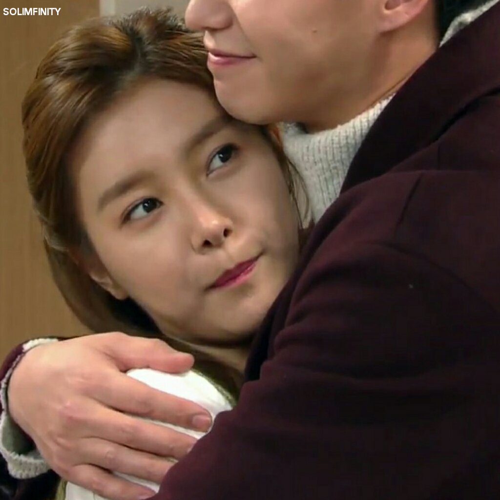 C6IkRFtUYAEG3-r.jpg:large