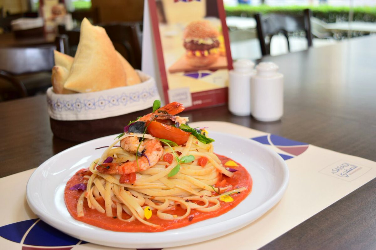 chefomarharbaly's tweet photo. Today's special is shrimp pasta just AED 45 served all day 
#chef💯 #pasta🍝 #shrimps #dubaioffers #dubaimenu #dubairestaurants #dubaidining https://t.co/YjfN3bbpah
