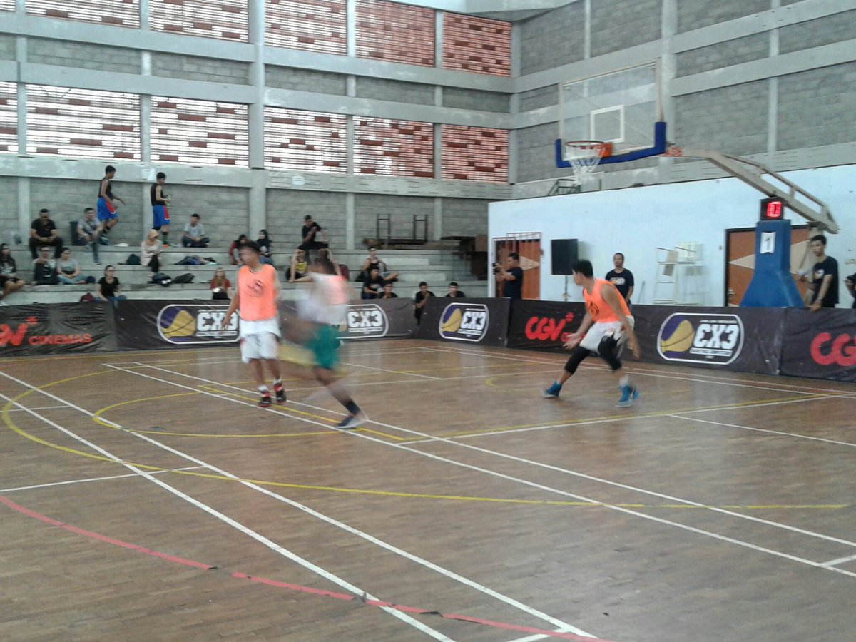 Teletubies VS Dobizerlian